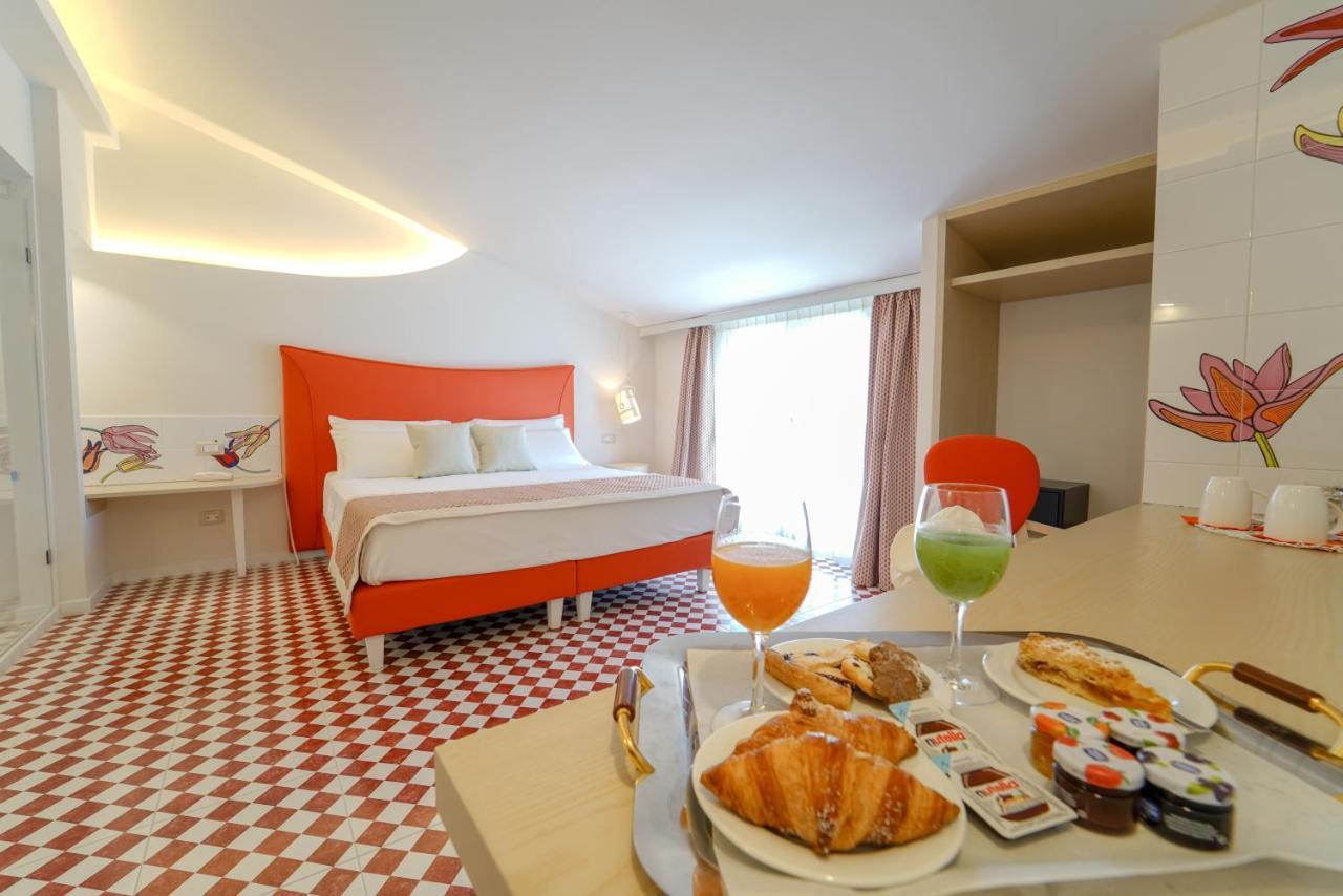 Suite Hotel L'Oasi Di Riaci (Adults Only) 산타도메니카 외부 사진