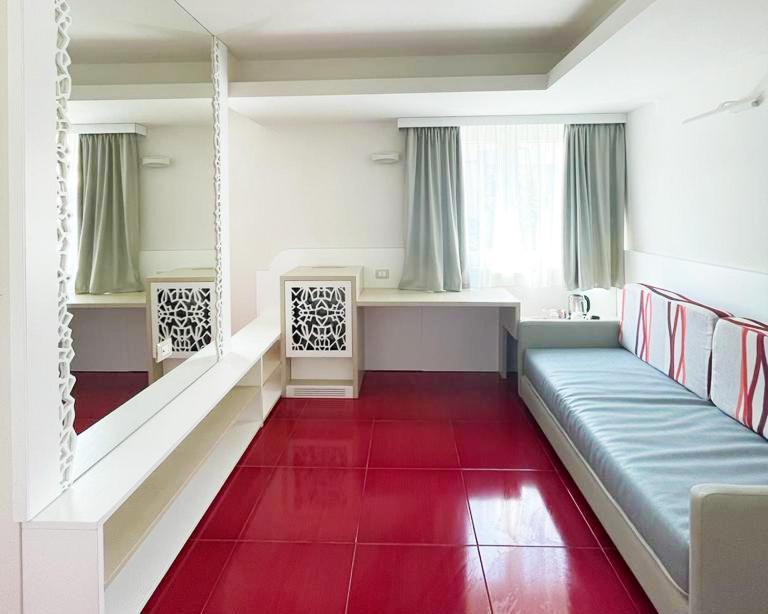 Suite Hotel L'Oasi Di Riaci (Adults Only) 산타도메니카 외부 사진