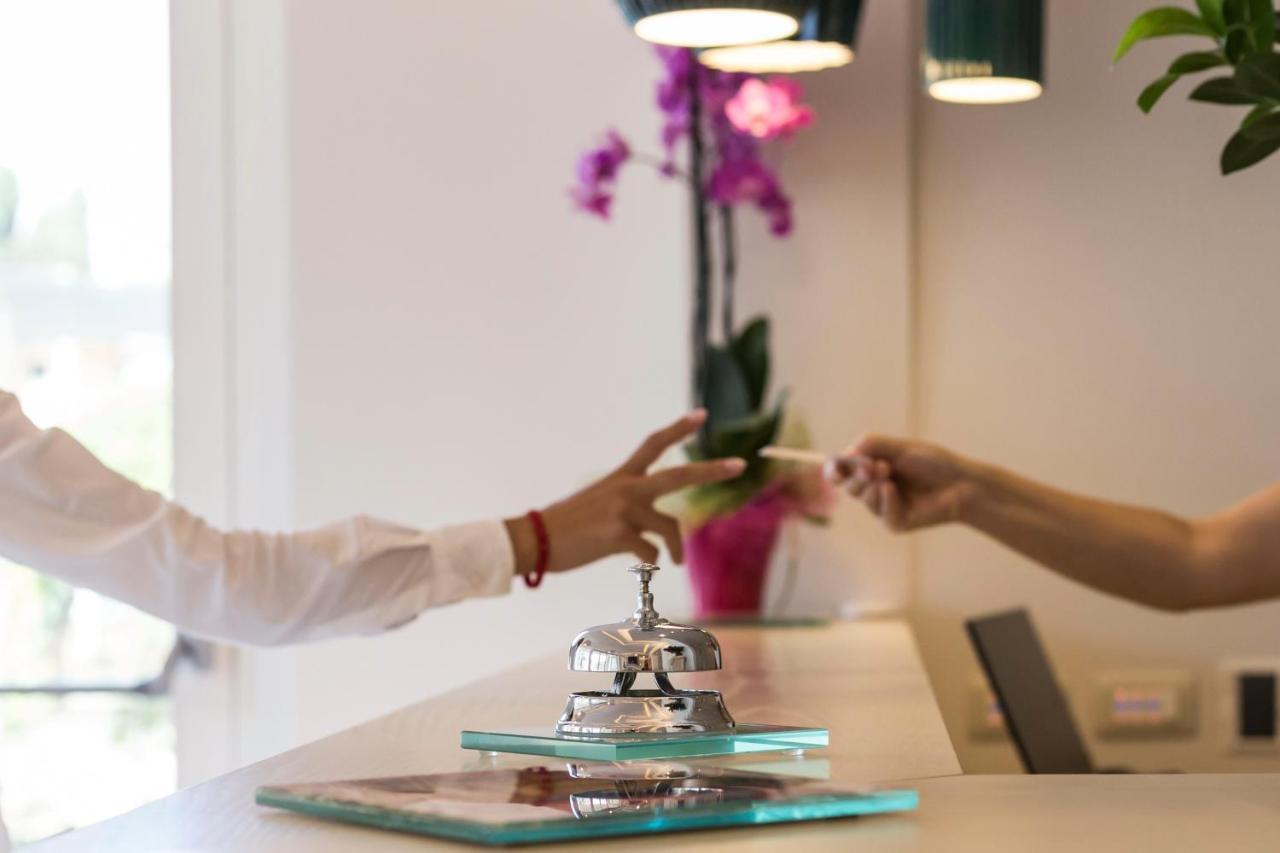 Suite Hotel L'Oasi Di Riaci (Adults Only) 산타도메니카 외부 사진